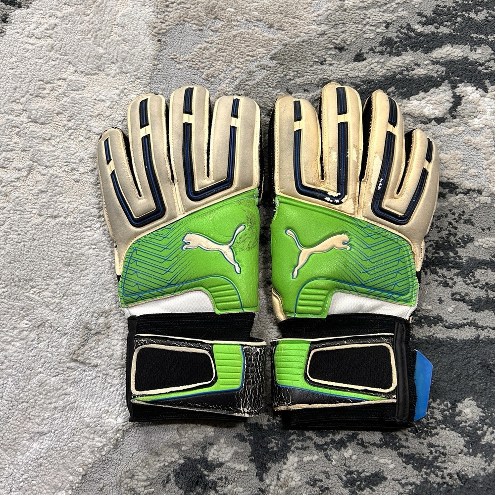 PUMA PowerCat 3.12 Protect Soccer Goalkeeper Gloves Green/Black‎ One Size Adult